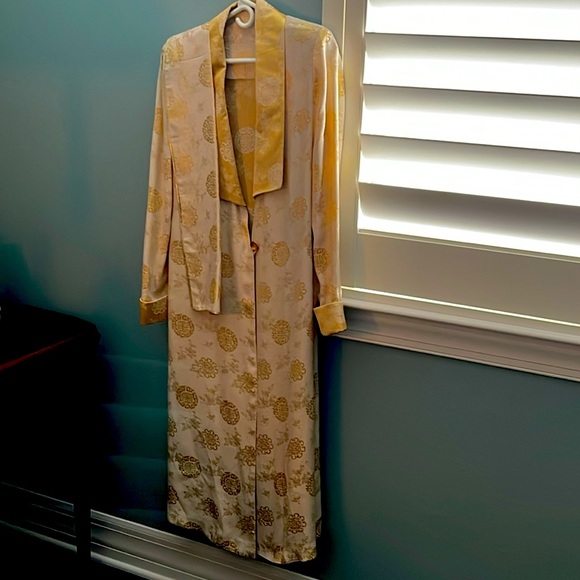 NWOT Elegant Silk Dress Jacket - Picture 2 of 4
